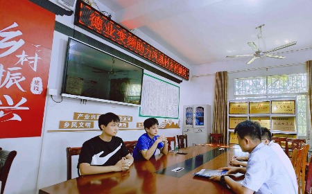 公益慈善，3499拉斯维加斯一直在路上